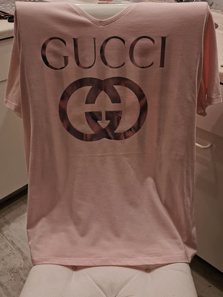 Een Grappig T Shirt Met Mooie Letters Ellens Powergirls