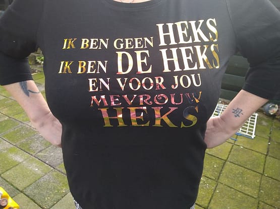 T-Shirt ik ben geen heks