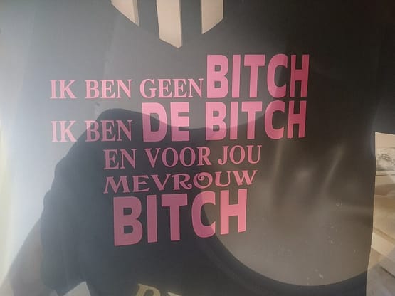 T-Shirt ik ben geen heks