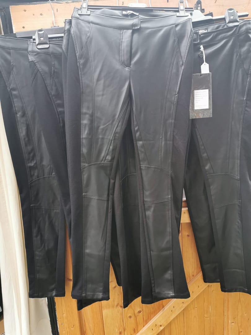 Zwarte dames broek met nappa