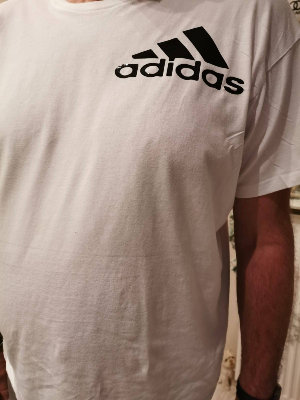 Zo wel voor dames als heren deze Adidas T Shirt